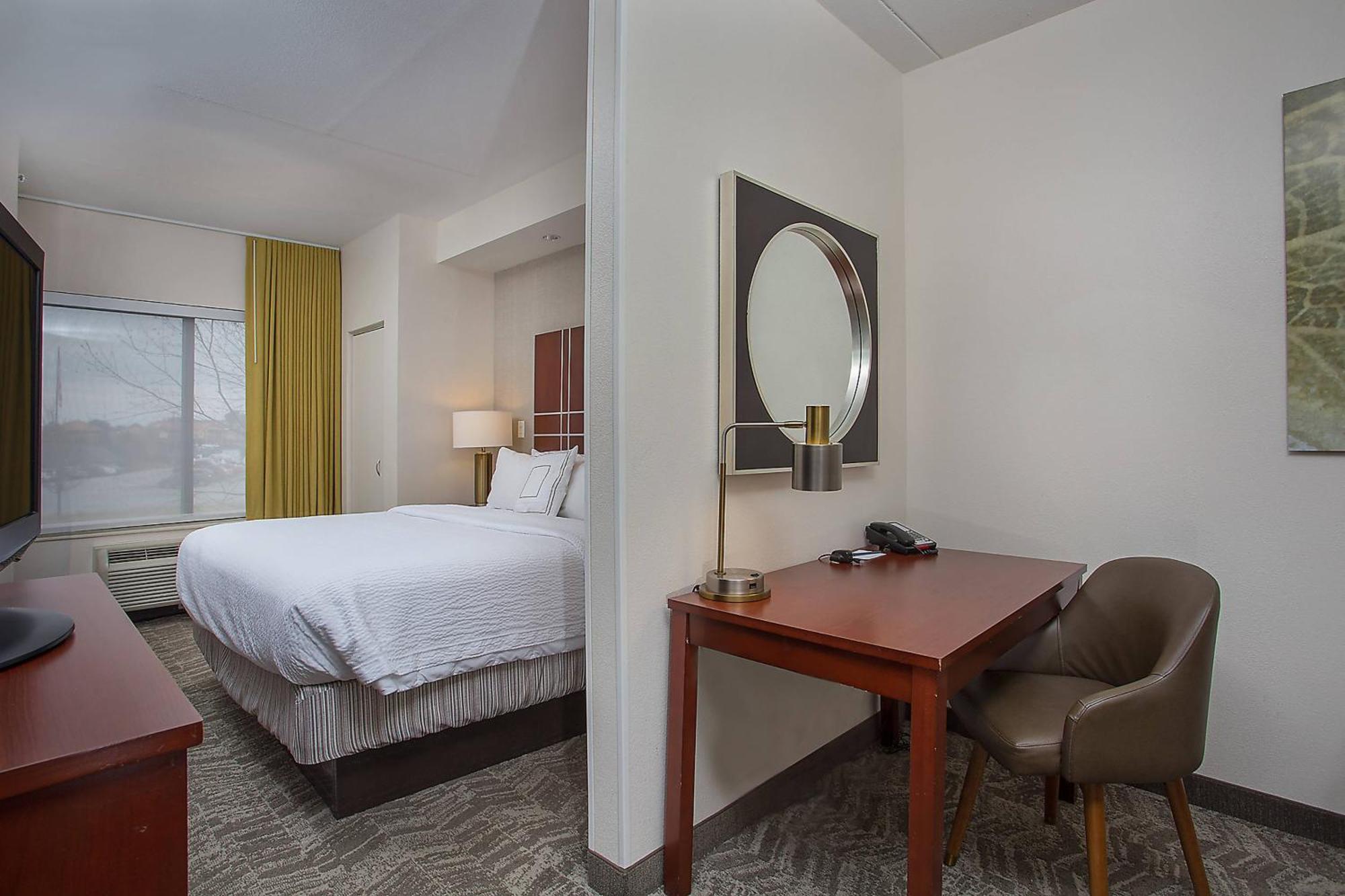 สปริงฮิลล์ สวีท พิเจียน ฟอร์จ Hotel พิเจนฟอร์จ ภายนอก รูปภาพ